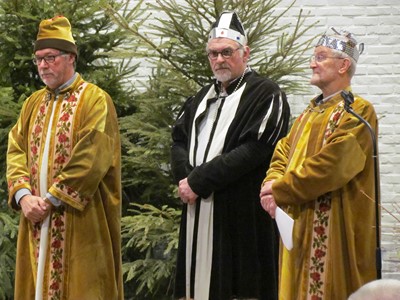 Wegwijzerviering met bezoek van de Drie Koningen | Eerste communie | Vormsel | Zondag 8 januari 2017 | Sint-Anna-ten-Drieënparochie Antwerpen Linkeroever